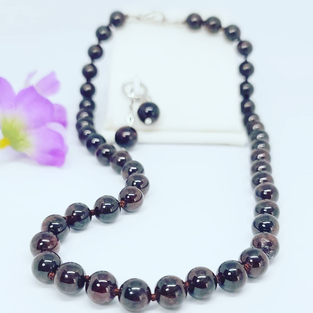 Natural Garnet beaded necklace and earrings set